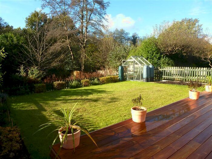 2 Bedroom Maisonette To Rent In Pelham Road, Lindfield, Haywards Heath, RH16