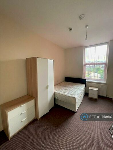 1 Bedroom Flat To Rent In Manningham Lane, Bradford, BD8