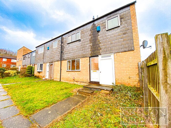 3 Bedroom End Terrace House For Sale In Kingscroft Court, Northampton, Northamptonshire, NN3