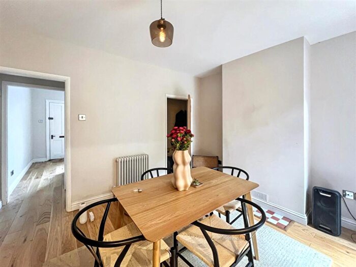 3 Bedroom End Of Terrace House For Sale In King Street, Norwich, NR1