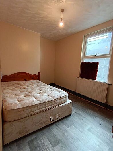 2 Bedroom Flat To Rent In Chepstow Road, Newport, NP19