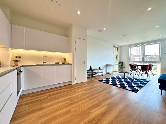 1 Bedroom Flat To Rent In Mighell Street, Brighton, BN2