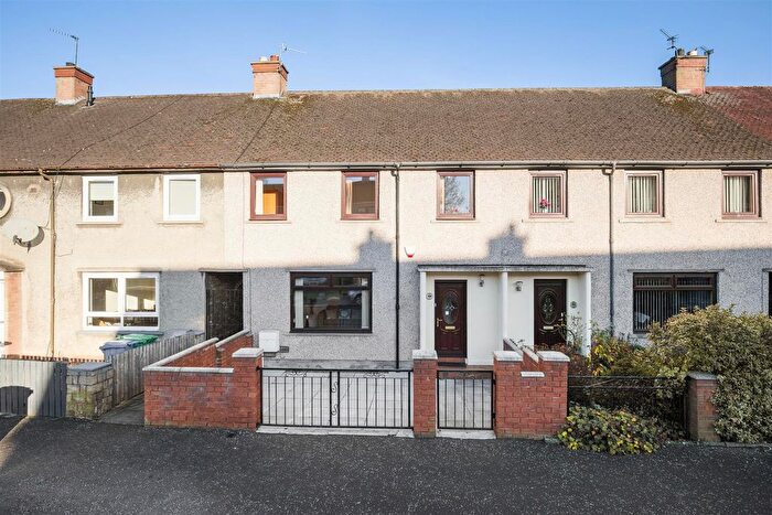 3 Bedroom Terraced House For Sale In Johnston Crescent, Dunfermline, KY11