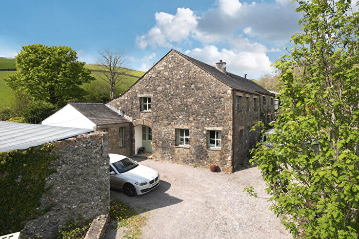 4 Bedroom Semi Detached House For Sale In Killington Hall Barn, Killington, LA6