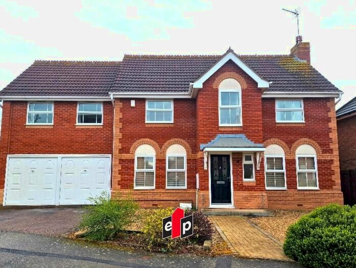 4 Bedroom Detached House To Rent In Hargrave Close, Binley, Coventry, CV3