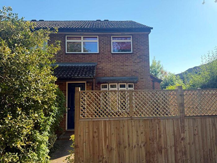 2 Bedroom Semi-Detached House To Rent In Goodson Walk, Oxford, Oxfordshire, OX3