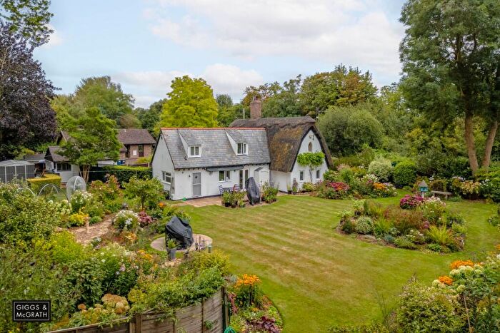 3 Bedroom Detached House For Sale In Banks End, Wyton, Huntingdon, Cambridgeshire, PE28