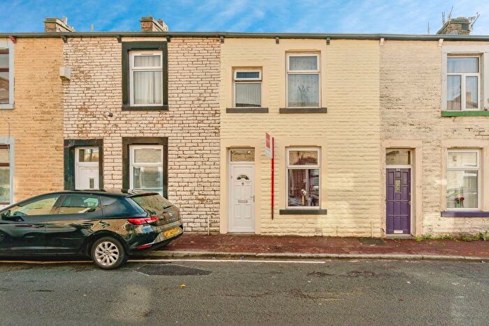3 Bedroom Terraced House For Sale In Bracewell Street, Burnley, Lancashire, BB10