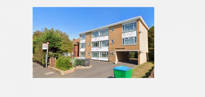 Studio To Rent In Wellington Road South, Hounslow, TW4