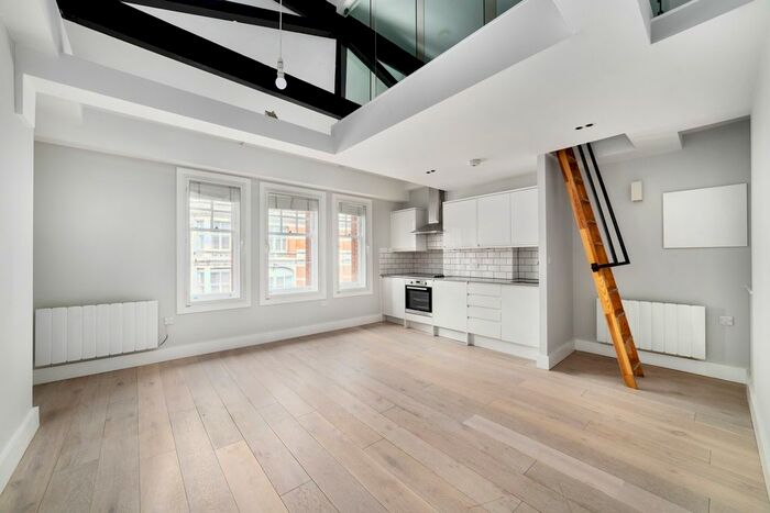 Studio To Rent In Shaftesbury Avenue, London, W1D