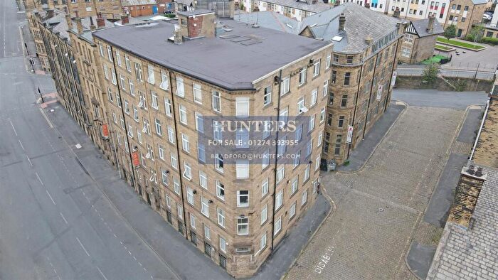 2 Bedroom House For Sale In Airedale House, Sunbridge Road Bradford, West Yorkshire, BD1