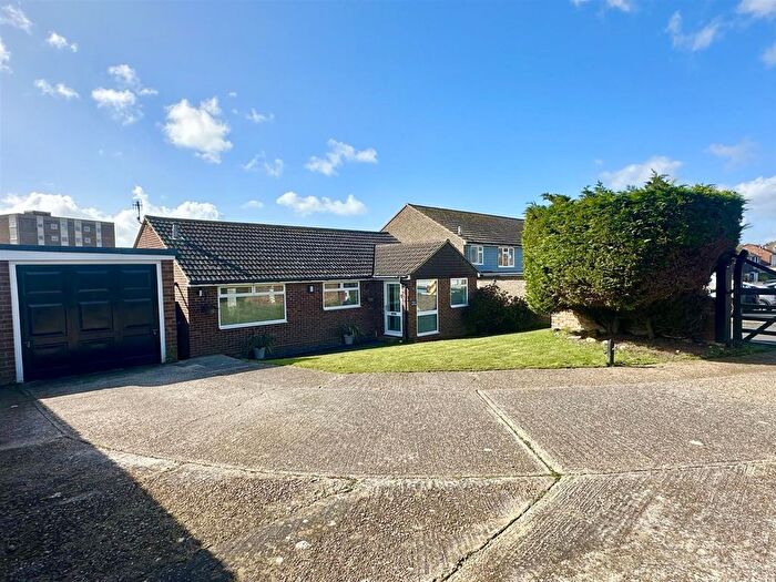 3 Bedroom Detached Bungalow For Sale In The Finches, Bexhill-On-Sea, TN40