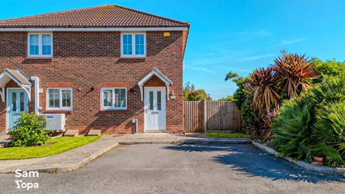 2 Bedroom Semi-Detached House For Sale In Stour Close, Harwich, CO12