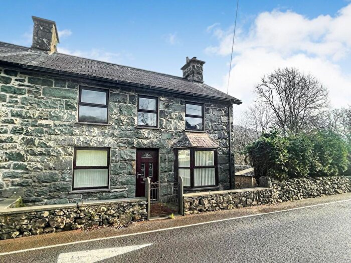 4 Bedroom Semi-Detached House For Sale In Isfryn, Ganllwyd, Dolgellau, LL40