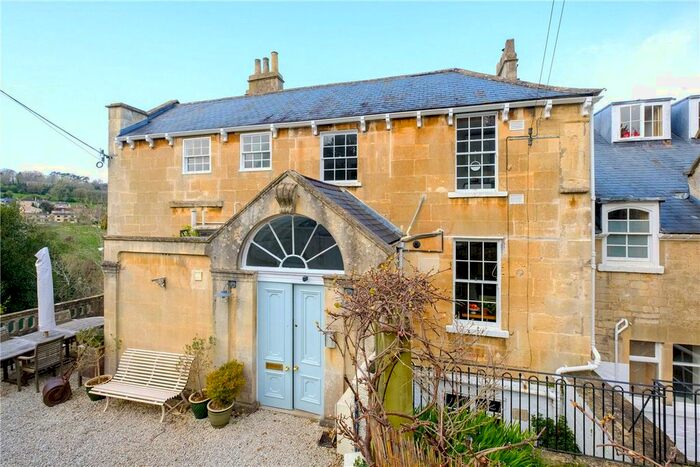 2 Bedroom Flat To Rent In Perrymead Court, Perrymead, Bath, BA2