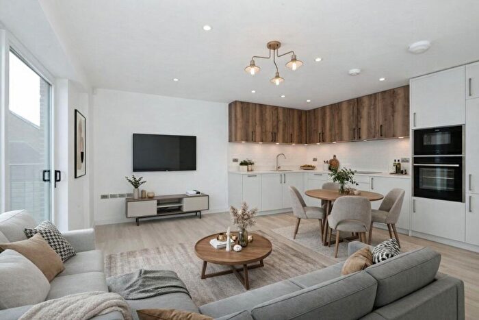 1 Bedroom Apartment For Sale In Joinery Close, Princes Risborough, HP27
