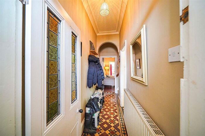 3 Bedroom Terraced House For Sale In Springfield Road, Kings Heath, Birmingham, B14