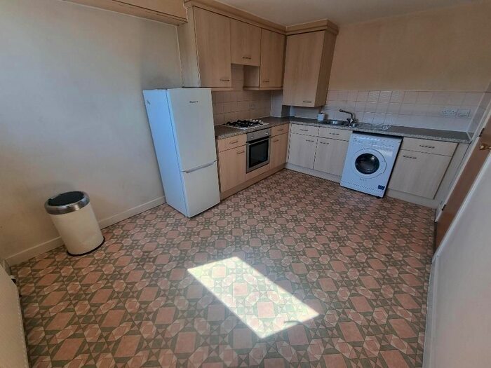 2 Bedroom Flat To Rent In F, Riverside Drive, Aberdeen, AB11