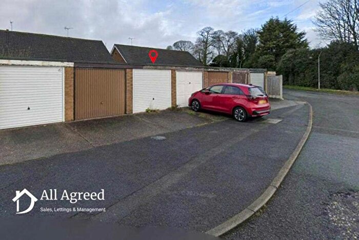 Garage / Parking To Rent In Garage No., Sherwood Hall Gardens, Mansfield, NG18
