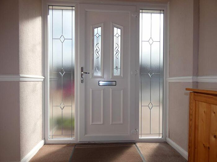 2 Bedroom Semi-Detached Bungalow For Sale In Walworth Road, Ferryhill, DL17