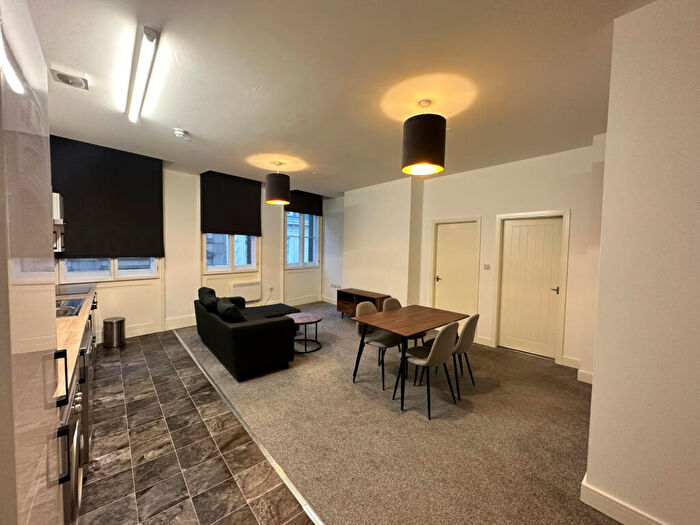 2 Bedroom Apartment To Rent In , Hull, Yorkshire, HU1