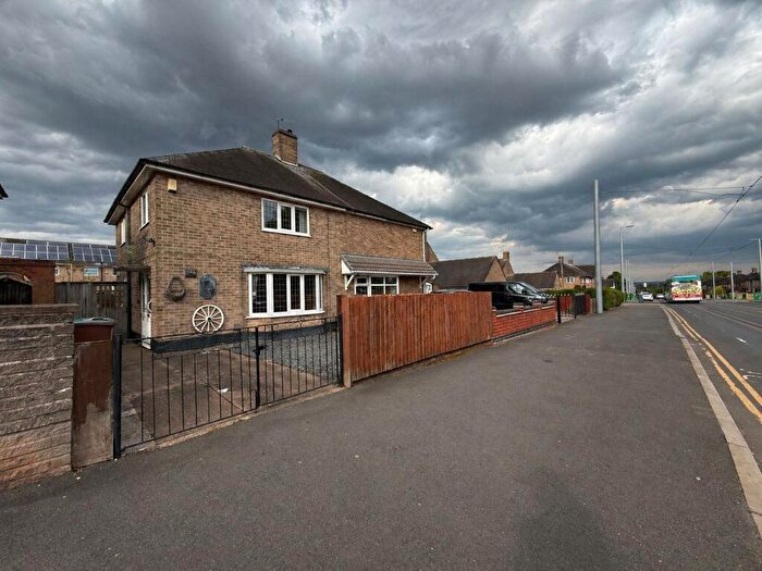 3 Bedroom House To Rent In Farnborough Road, Nottingham, NG11