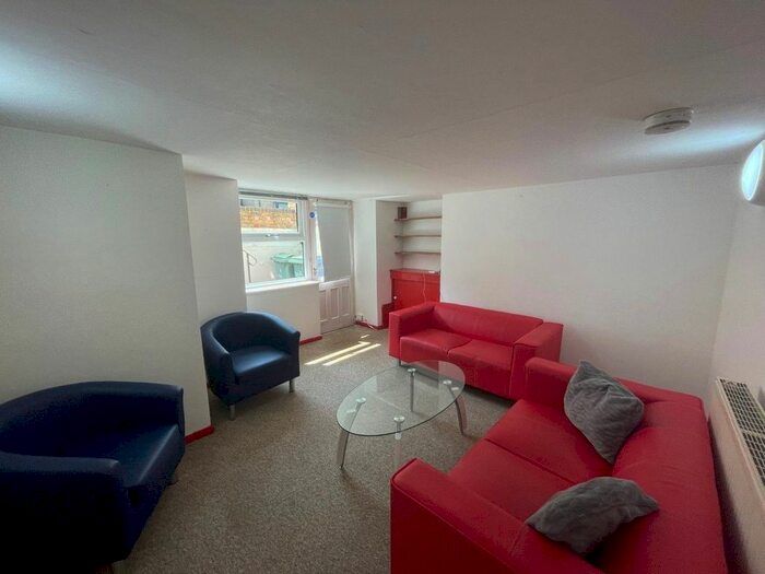 6 Bedroom Terraced House To Rent In Western Road, Oxford, OX1