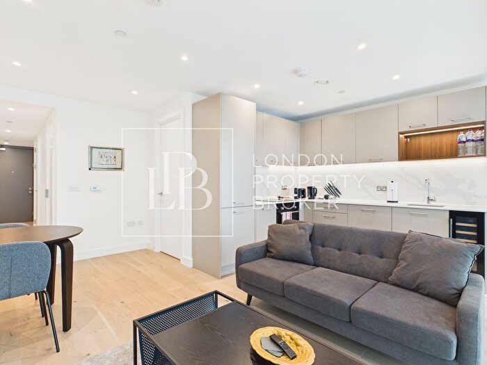 1 Bedroom Flat To Rent In Goldsmith Apartments, Royal Arsenal Riverside, SE18