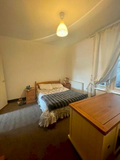 1 Bedroom Flat To Rent In High Road Stratford, E15