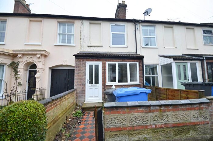 2 Bedroom Terraced House To Rent In Connaught Road, Norwich, NR2