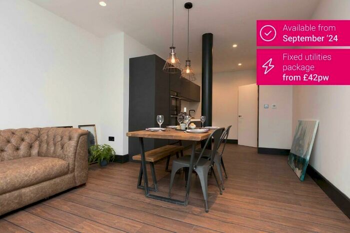 2 Bedroom Apartment To Rent In Bedroom Apartment, Portland Street, Basil House, M1