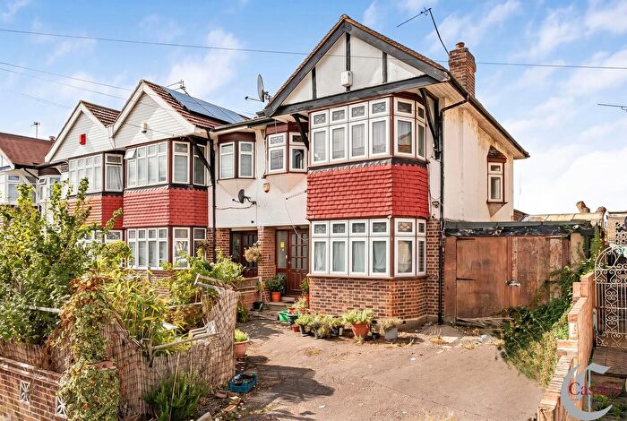 3 Bedroom Semi-Detached House For Sale In Empire Avenue, London, N18