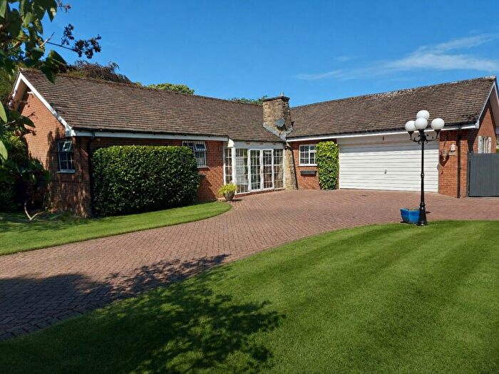 3 Bedroom Bungalow For Sale In Beaufort Chase, Wilmslow, Cheshire, SK9