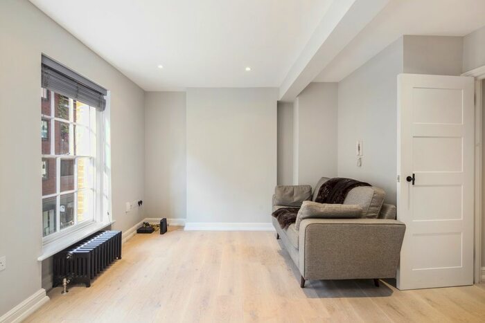 1 Bedroom Flat To Rent In Earlham Street, Seven Dials, WC2H