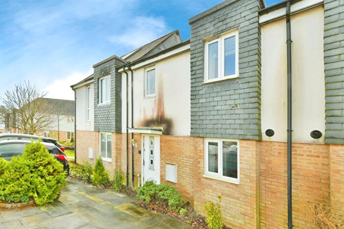 2 Bedroom Terraced House For Sale In Boundary Place, Plymouth, PL6