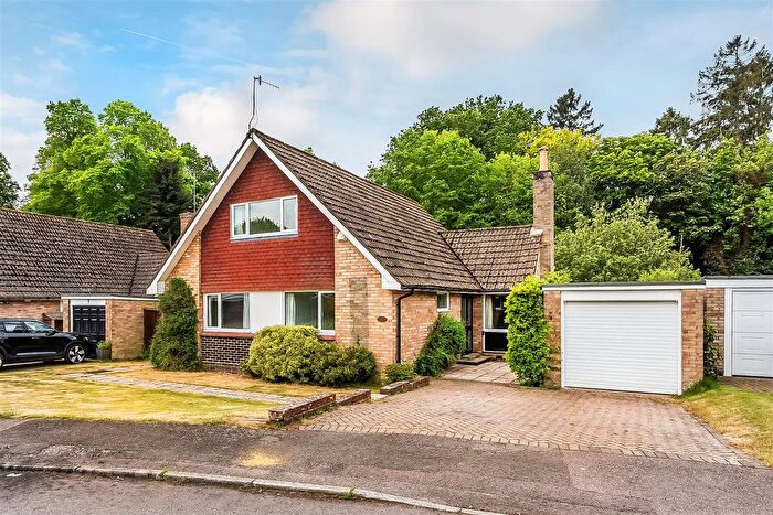 4 Bedroom Detached House For Sale In The Priory, Godstone, RH9