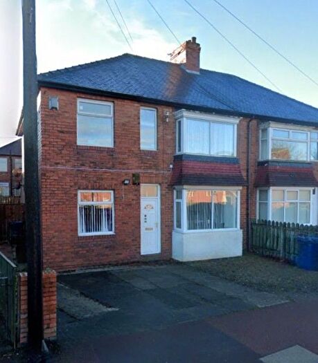 2 Bedroom Flat To Rent In Stamfordham Road, Newcastle Upon Tyne, NE5