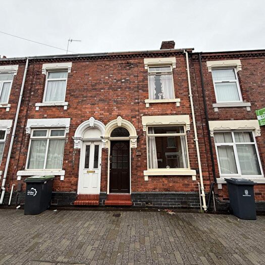 3 Bedroom Terraced House For Sale In Thornton Road, Stoke-On-Trent, ST4