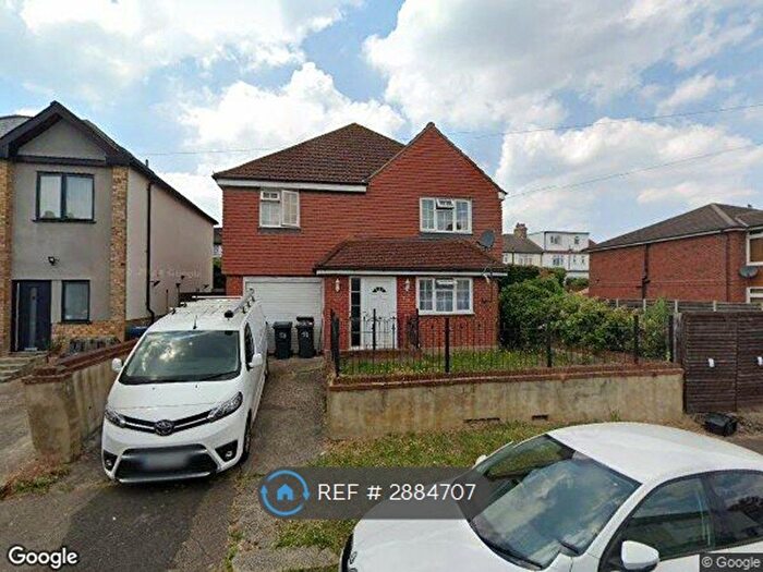 5 Bedroom Detached House To Rent In Grecian Crescent, London, SE19