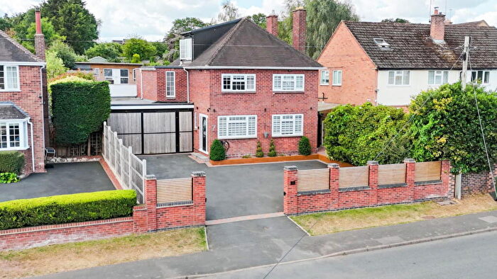 5 Bedroom Detached House For Sale In Holmwood Avenue, Just Off St Johns Avenue, Kidderminster, DY11