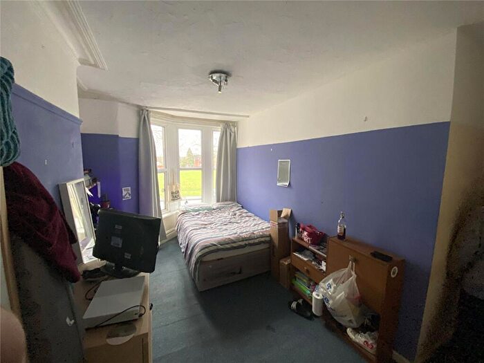 8 Bedroom Terraced House To Rent In Gloucester Road, Horfield, Bristol, BS7