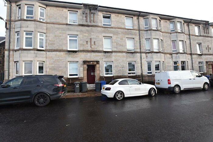 2 Bedroom Flat To Rent In Laighcartside Street, Johnstone, PA5