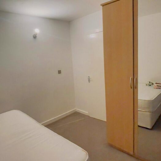 1 Bedroom Flat To Rent In Shaftesbury Road, London, E7