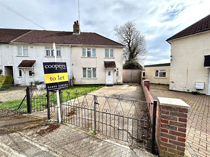 3 Bedroom Semi-Detached House To Rent In Manor Waye, Uxbridge, UB8
