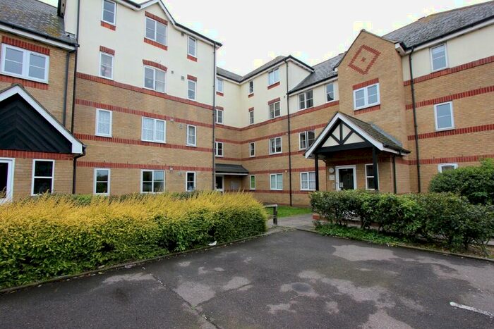 Studio To Rent In Lewes Close, Grays, Essex, RM17