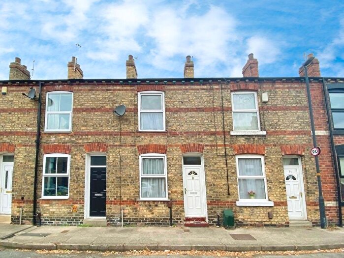 2 Bedroom Terraced House To Rent In Lincoln Street, York, YO26