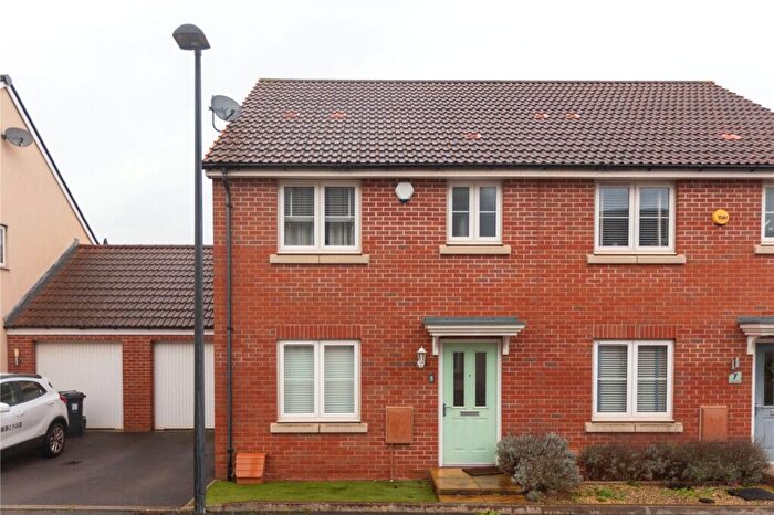 3 Bedroom Semi-Detached House To Rent In Larch Close, Lyde Green, Bristol, BS16