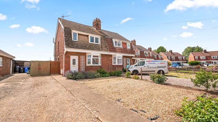 3 Bedroom Semi-Detached House For Sale In Craven Avenue, Kirton, Boston, PE20