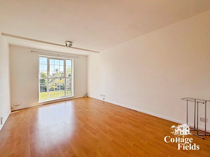 1 Bedroom Property To Rent In Wellington Road, Enfield, EN1