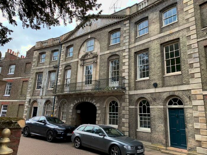 1 Bedroom Flat To Rent In The Crescent, Wisbech, PE13